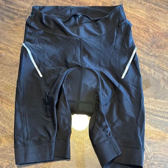 Women’s cycling shorts Xl - Picture 1 of 6